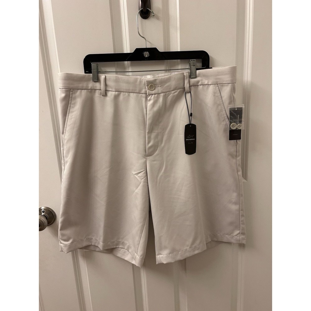 NWT Greg THE SHARK Norman Men’s 38 Golf Shorts 10" Cream Wicking New $55 Tag